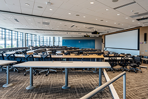 Large Classroom with Amphitheater Seating